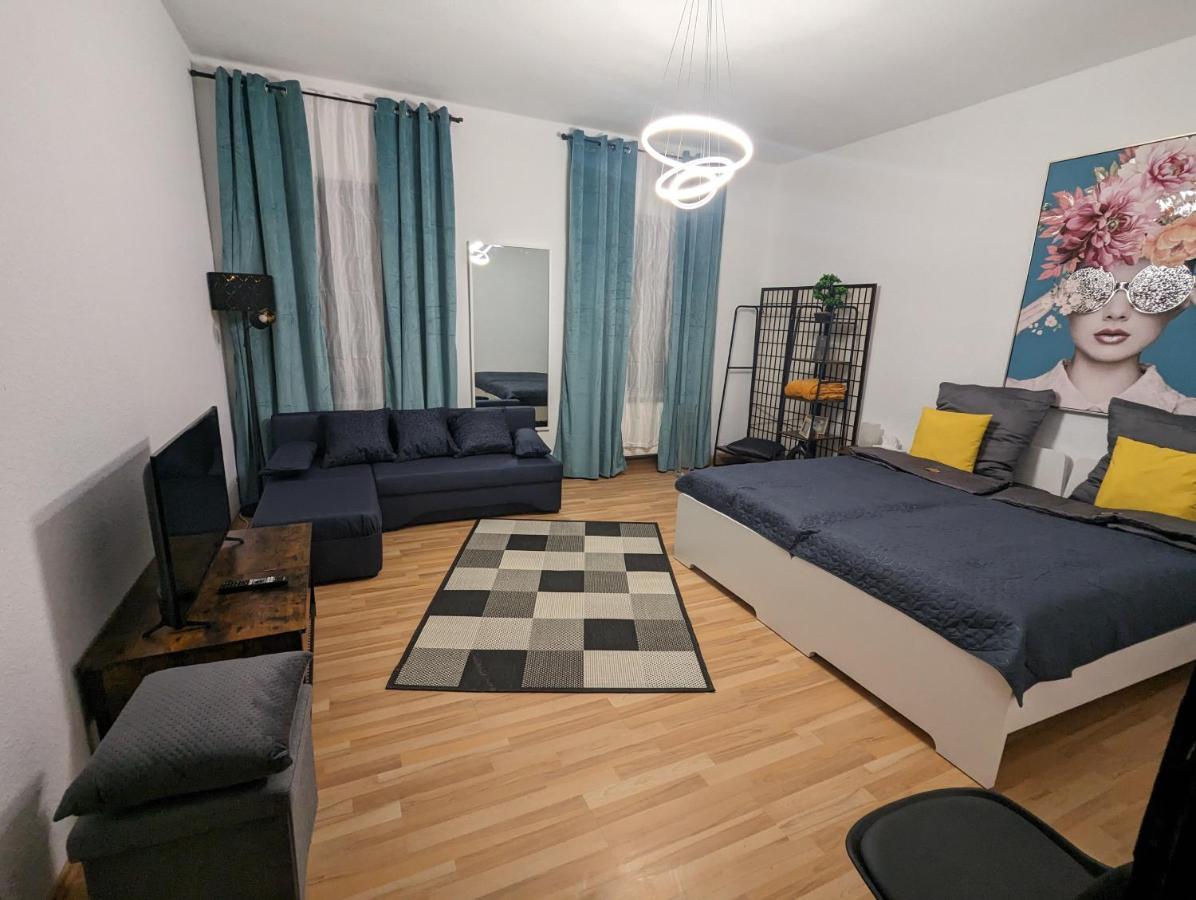 Schoenes 3 Zimmer Apartment In Der Altstadt Von Koblenz コブレンツ エクステリア 写真